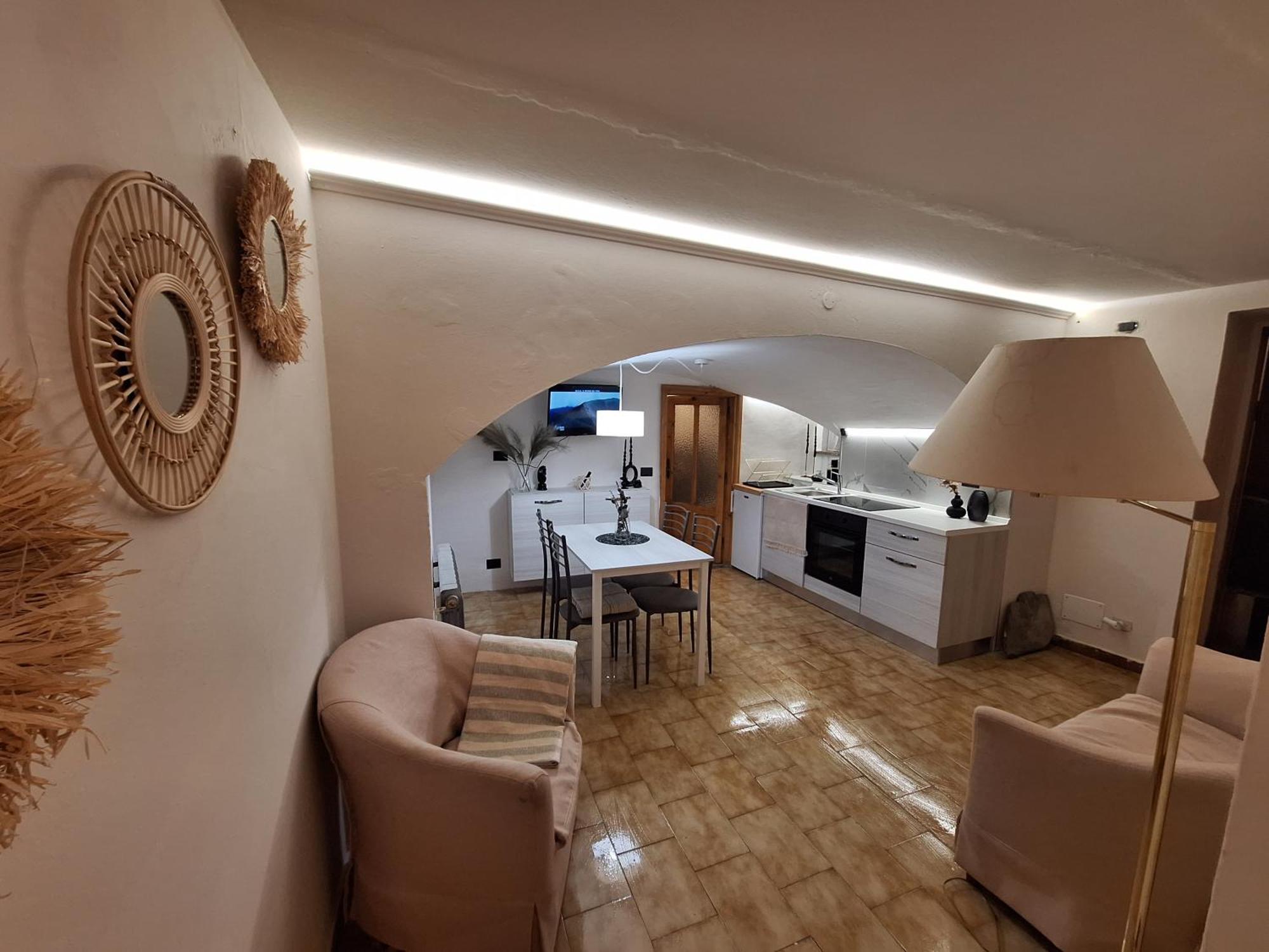 Ferienwohnung La Casa Del Gigante Frassino Acceglio Exterior foto