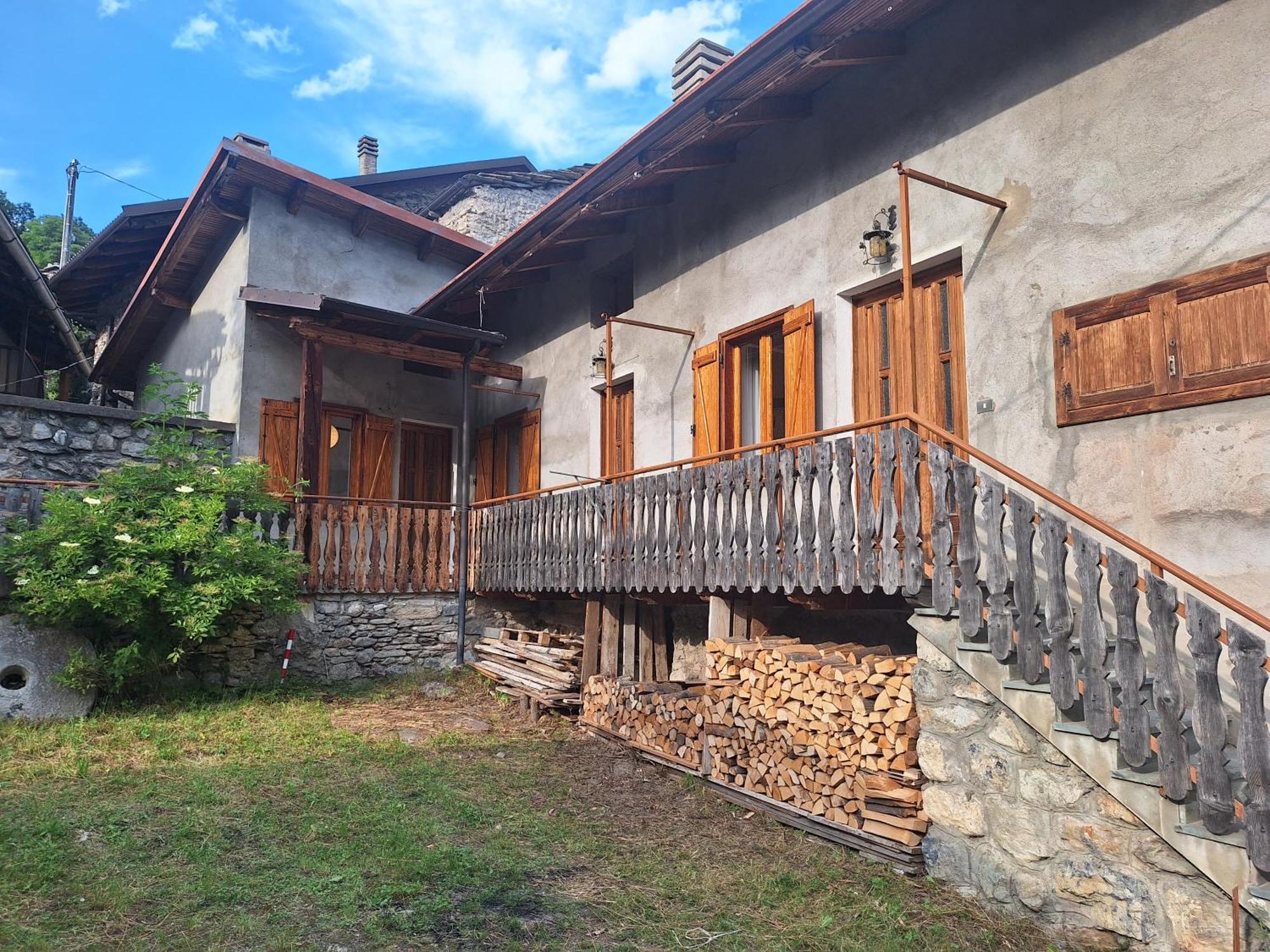Ferienwohnung La Casa Del Gigante Frassino Acceglio Exterior foto